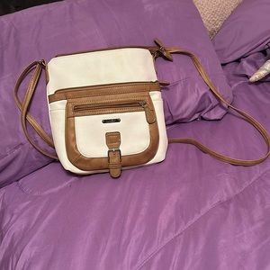 Multi leather brown and white sac with 6 pockets and handle straps